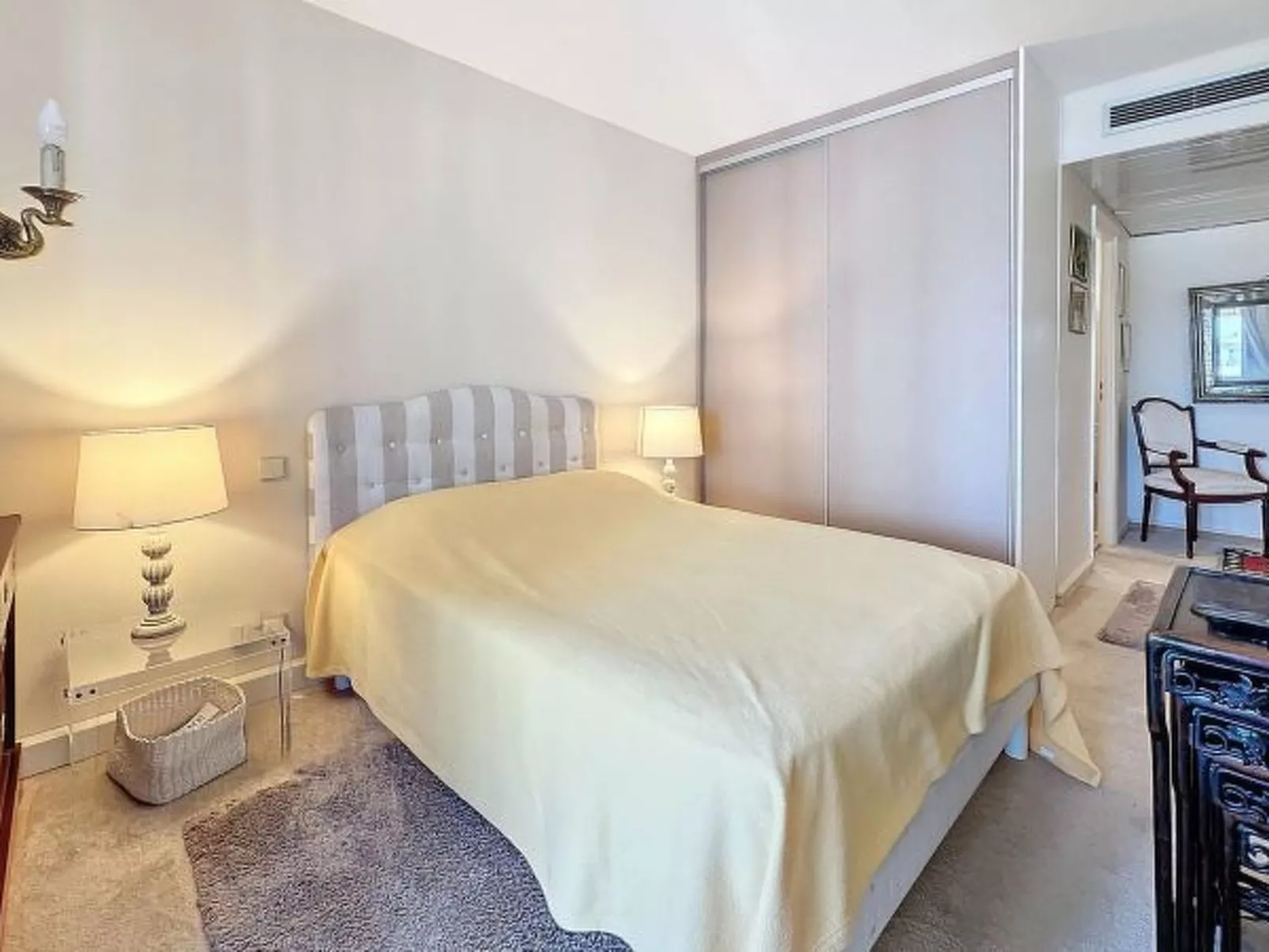 Luxury 1 bedroom  Jardin Croisette 265 - Image-tags.info