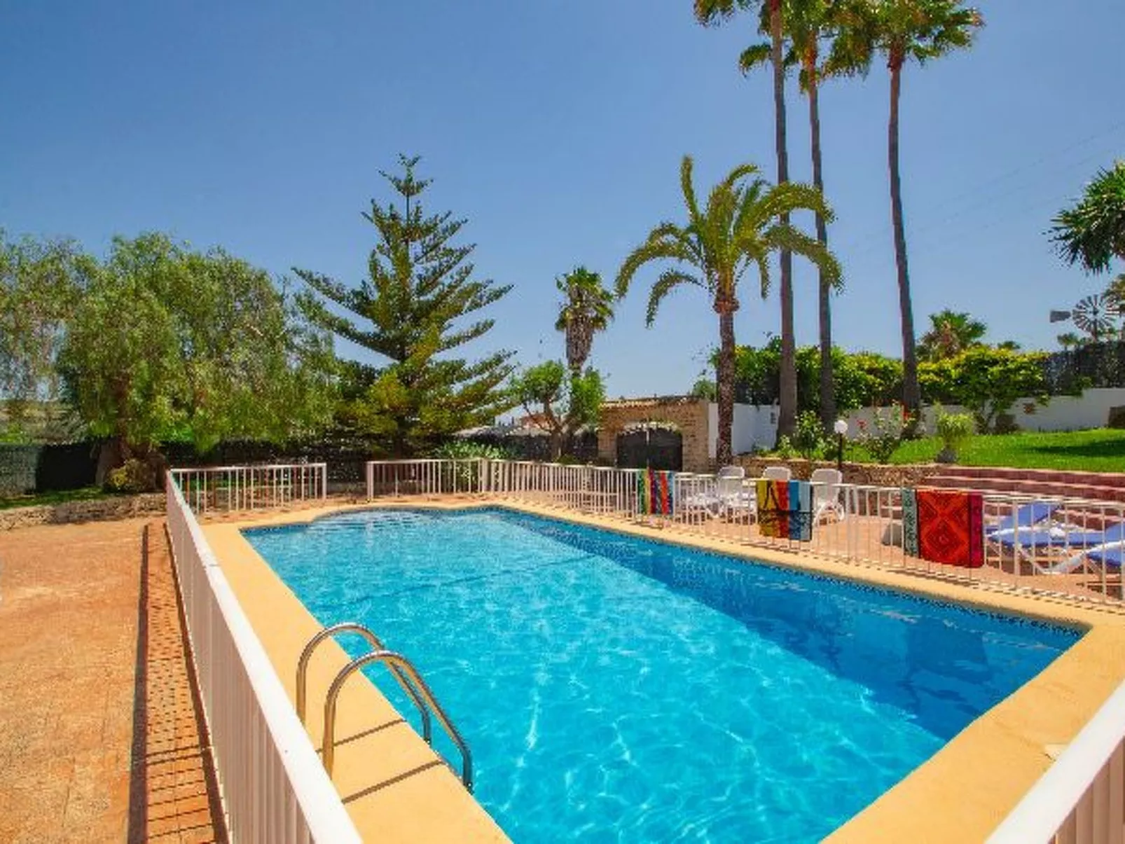 Villa Rocky - Plusholidays - Image-tags.info