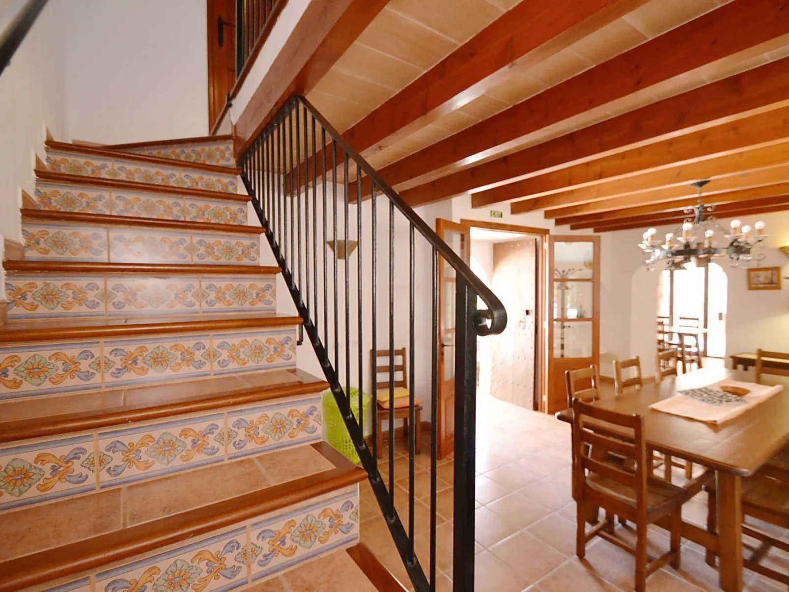 Wunderschönes Landhaus im Landhausstil mit Pool am Ortsrand von Felanitx - Buiten