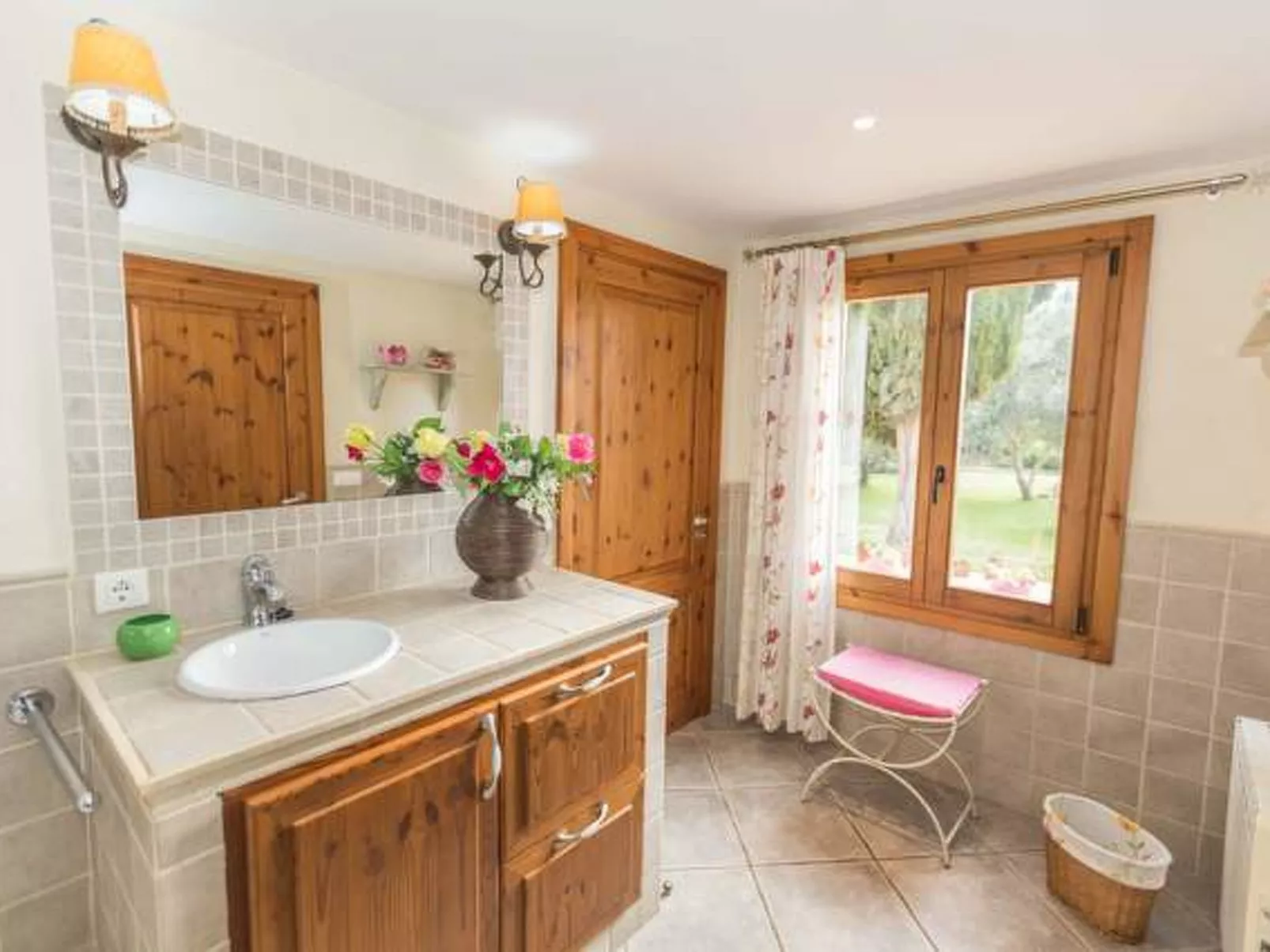 San Vicente - Binnen