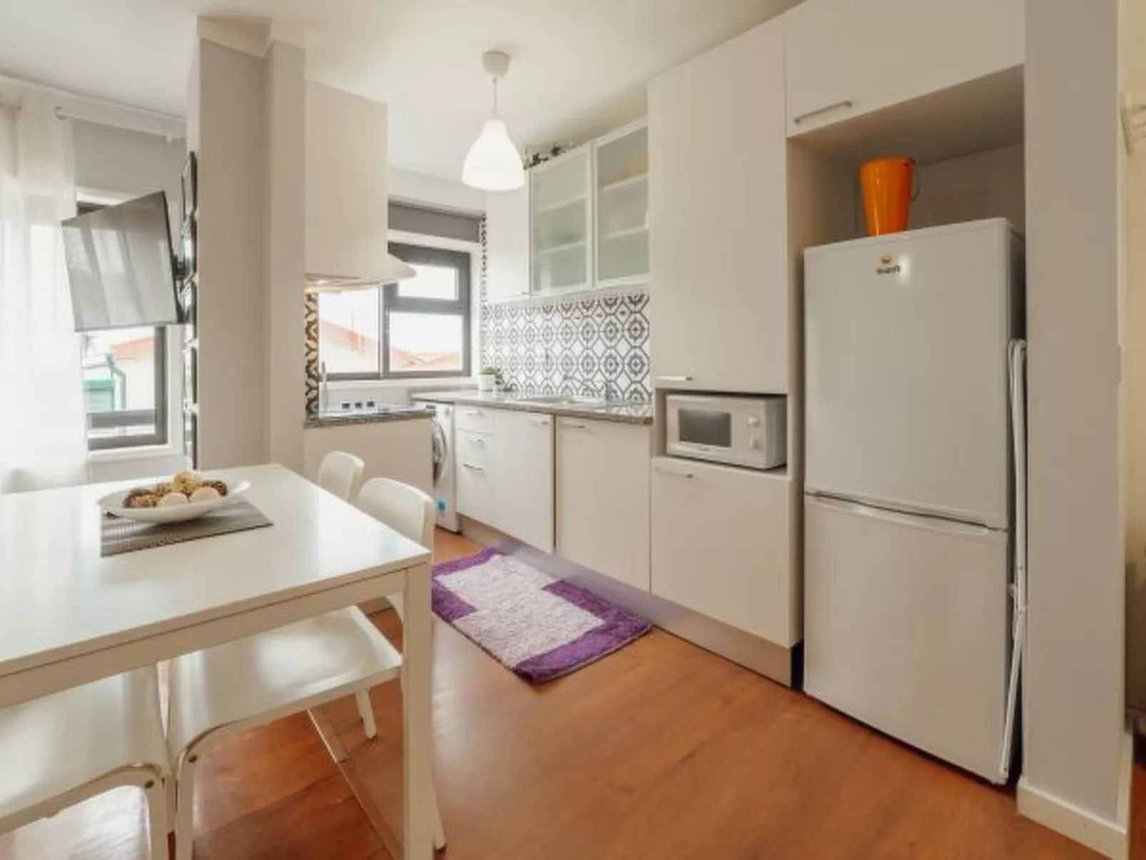 ESPINHO SEAWALK AND SEAVIEW by VACATIONY - Binnen