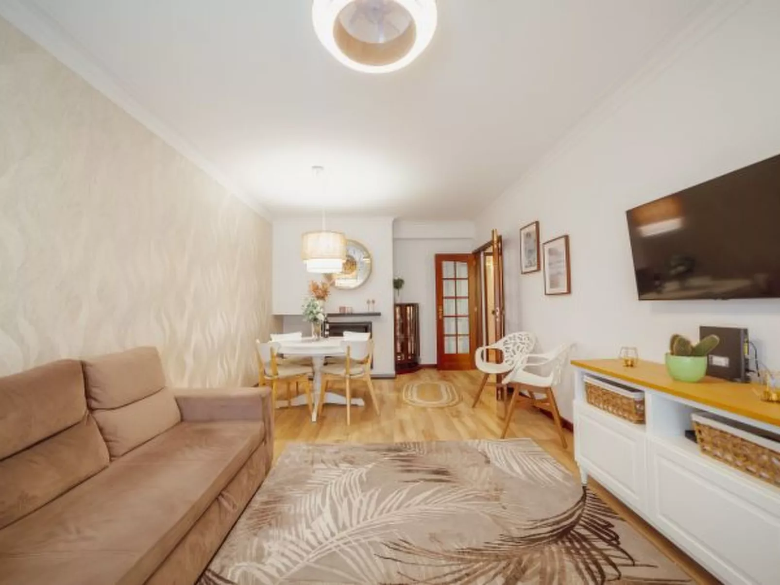 MATOSINHOS CENTER PREMIUM APARTMENT by VACATIONY - Binnen