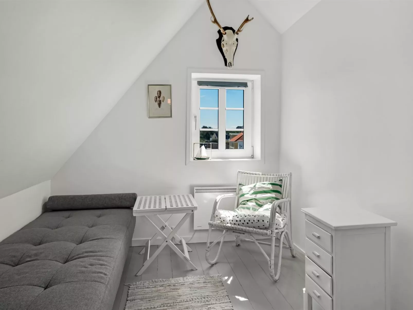 "Uddi" - 150m from the sea - Binnen