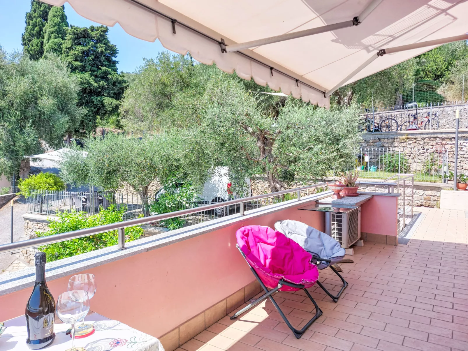 Ulivi sul Mare - Buiten