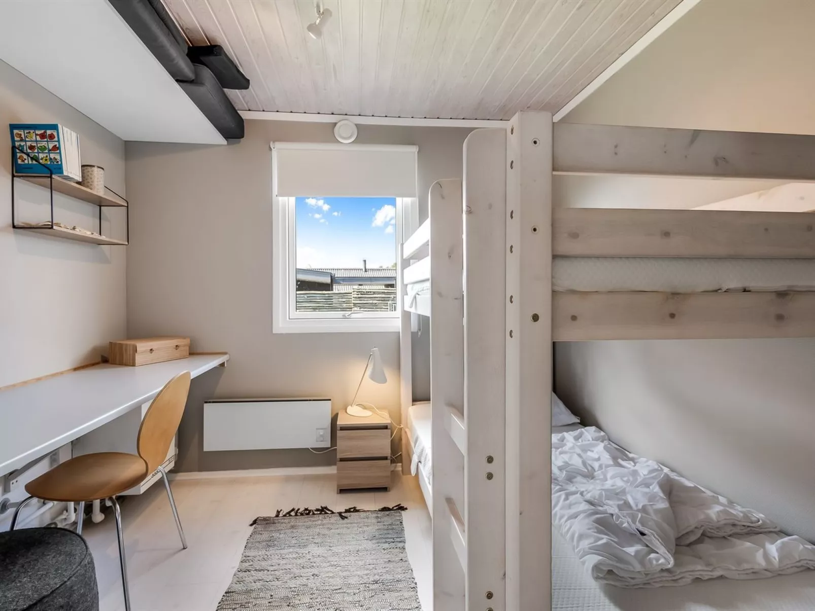 "Soini" - 50m from the sea - Binnen