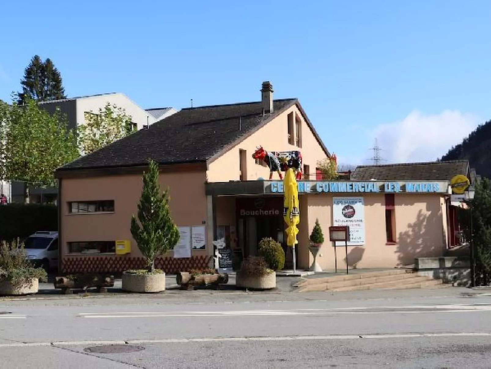 Petit Nid Douillet au Coeur de Salvan - Buiten