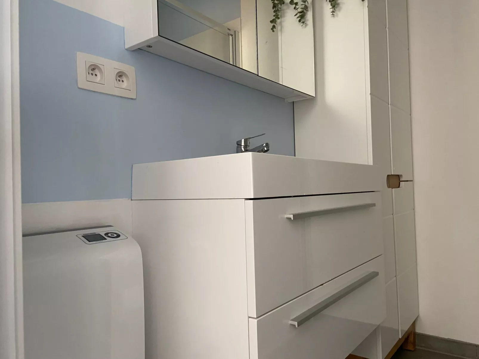 Modernes Chalet für 4 Personen in einem Waldpark - Image-tags.info