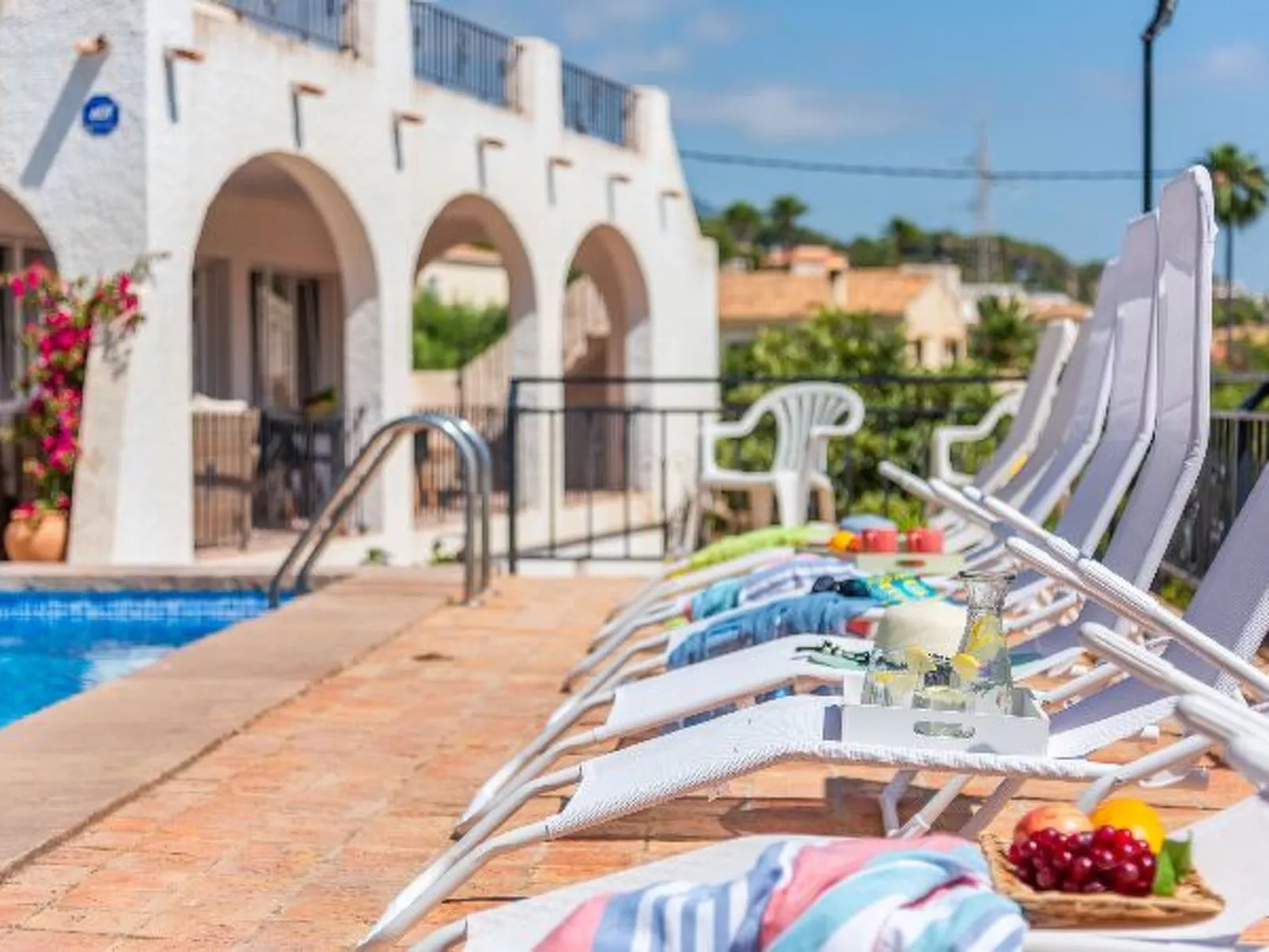 Villa Estacion - PlusHolidays - Image-tags.info