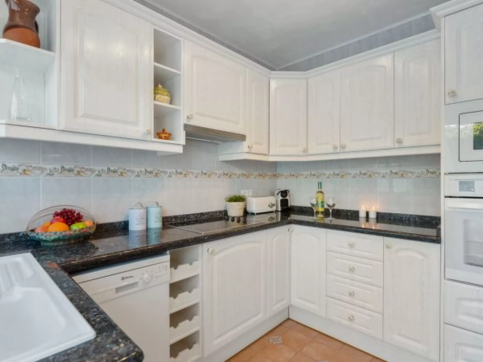 Villa Anais - Plus - Image-tags.info