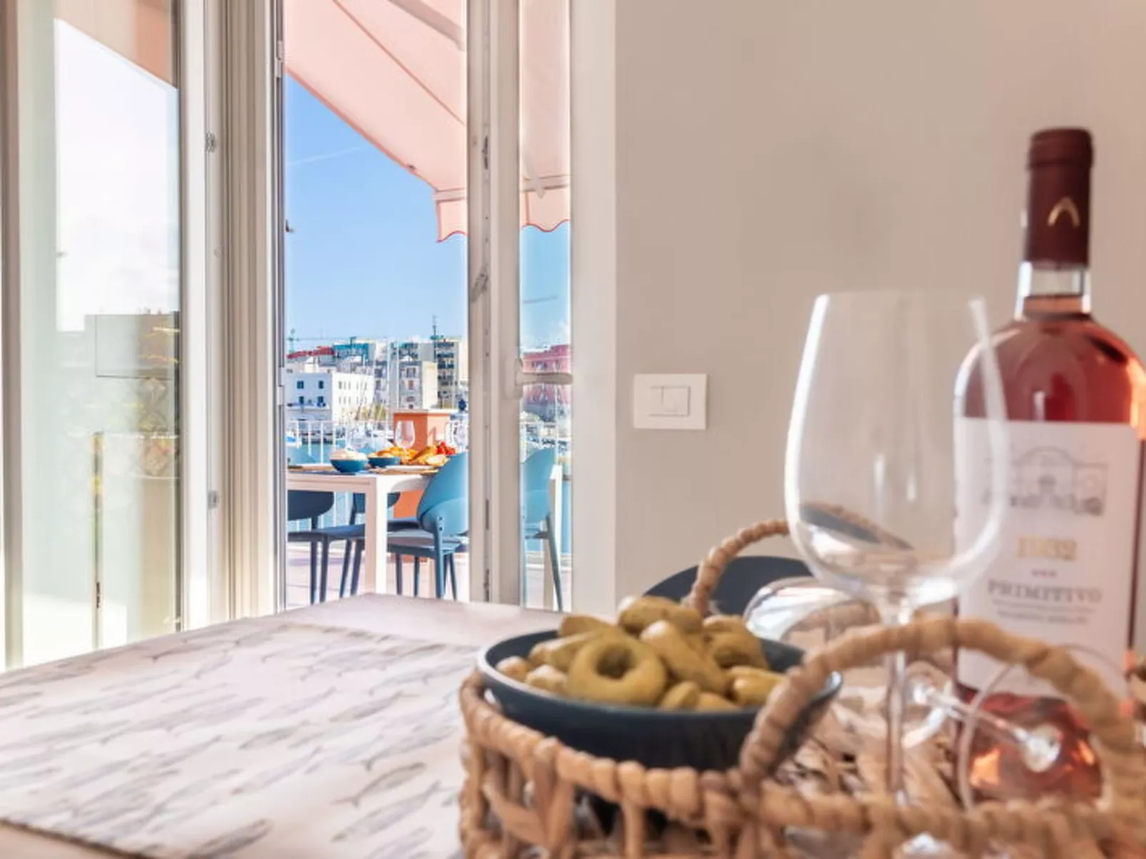 Sospiri Sul Mare - Binnen