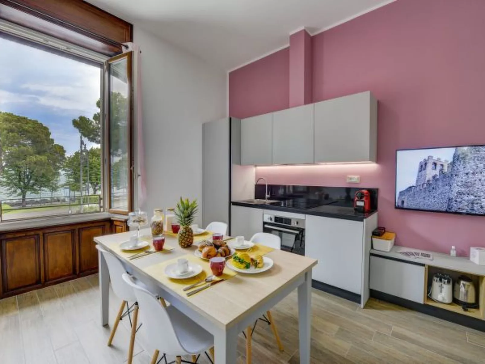 Desenzanoloft Palazzo Visconti - Garda Chiaretto - Image-tags.info