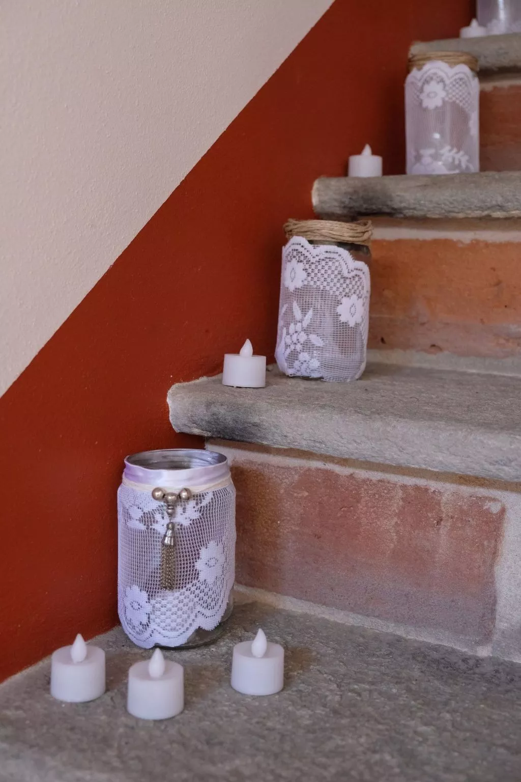 In Azzano D'asti mit Kleiner Terrasse - Image-tags.info