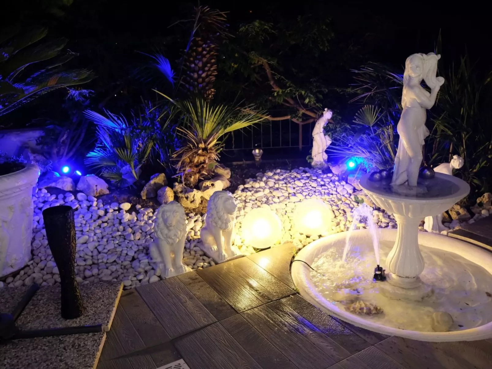 Vip Garten Whirlpool mit Meerblick im Herzen der Stadt - Image-tags.info