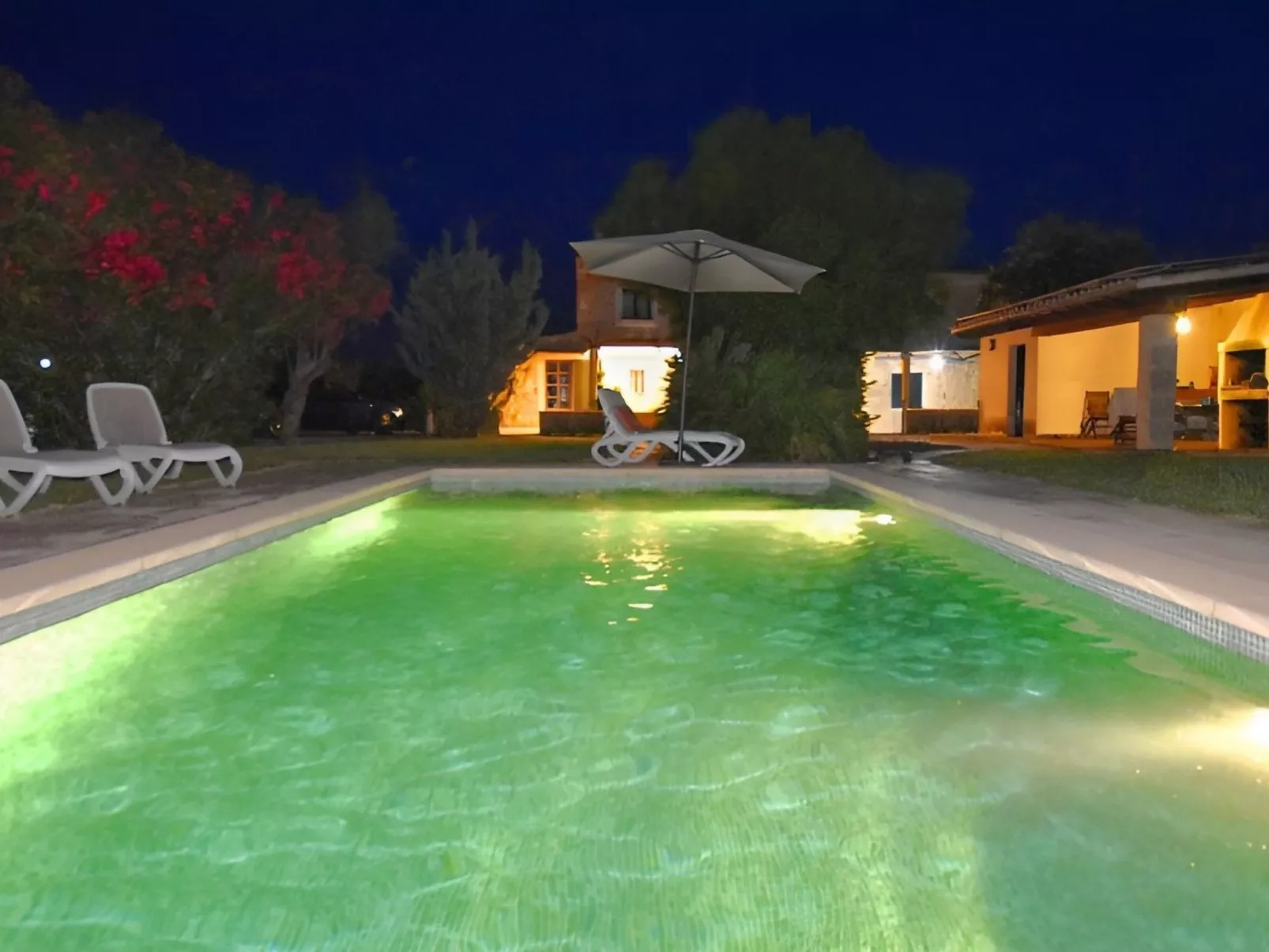 Restauriertes Landhaus in Búger - Buiten