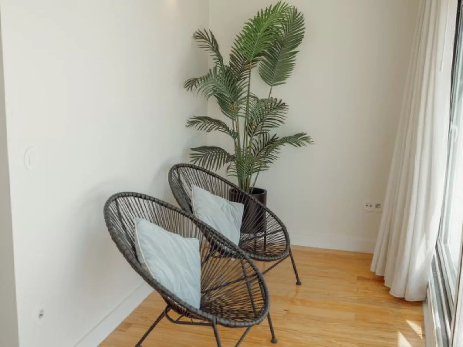 PORTO PANORAMIC VIEWS WITH TERRACE by VACATIONY - Binnen