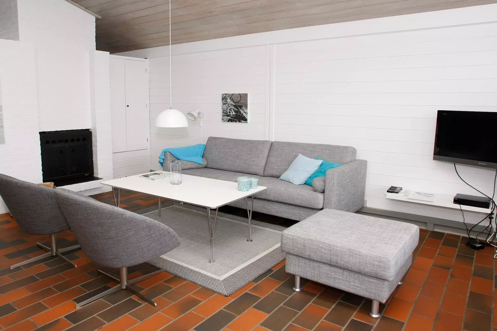 A-3½ roomrenovatedclose to beach - Binnen