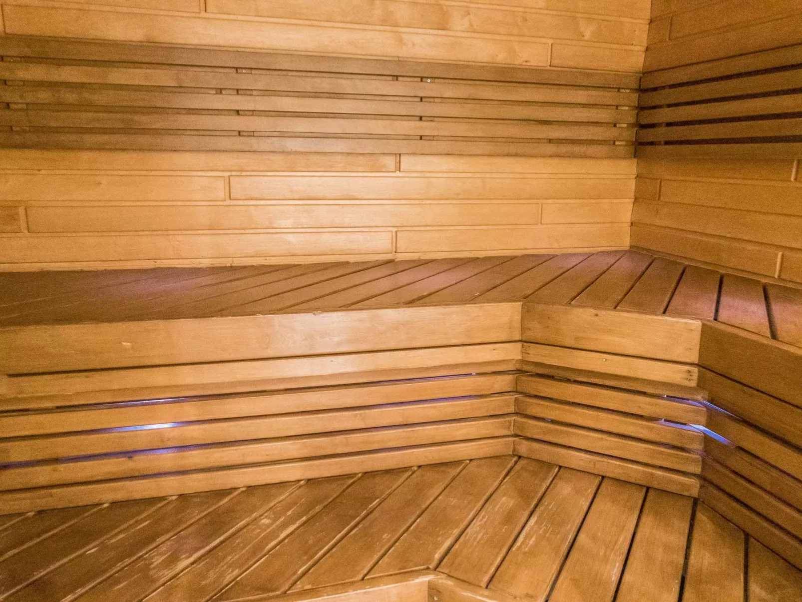 Vuokatin tähti - Binnen