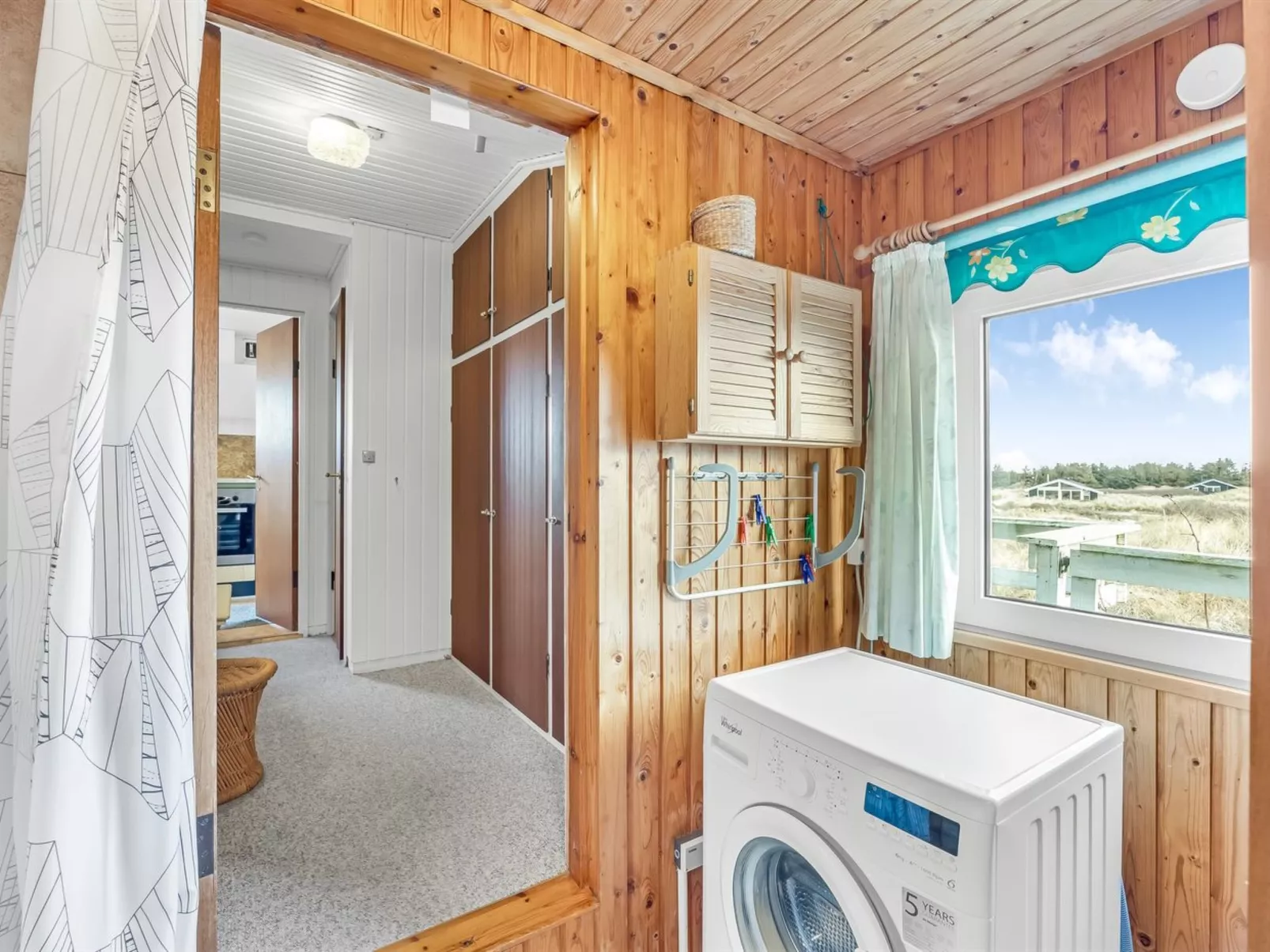 "Pihla" - 150m from the sea - Binnen