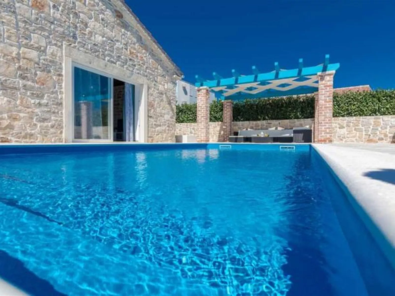 Stone Villa Gelosia Rustica with heated pool - Image-tags.info