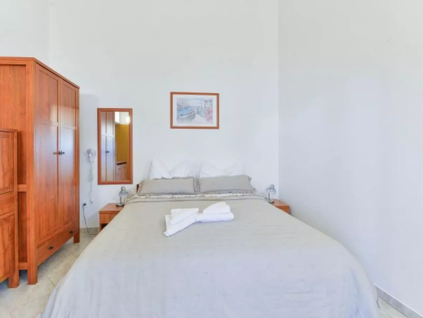 Holiday Apartment Inga Yellow with a sea view - Image-tags.info