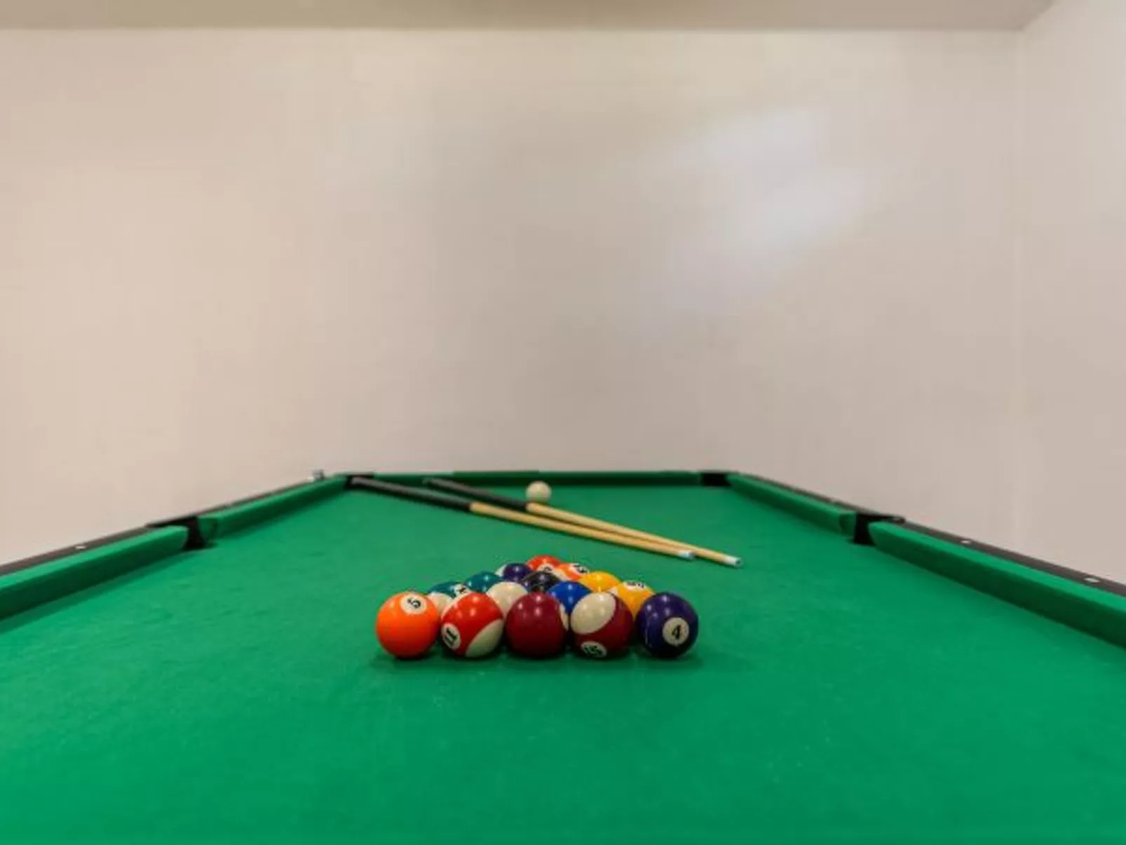 Great Villa Field Hills with sauna and jacuzzi - Image-tags.info