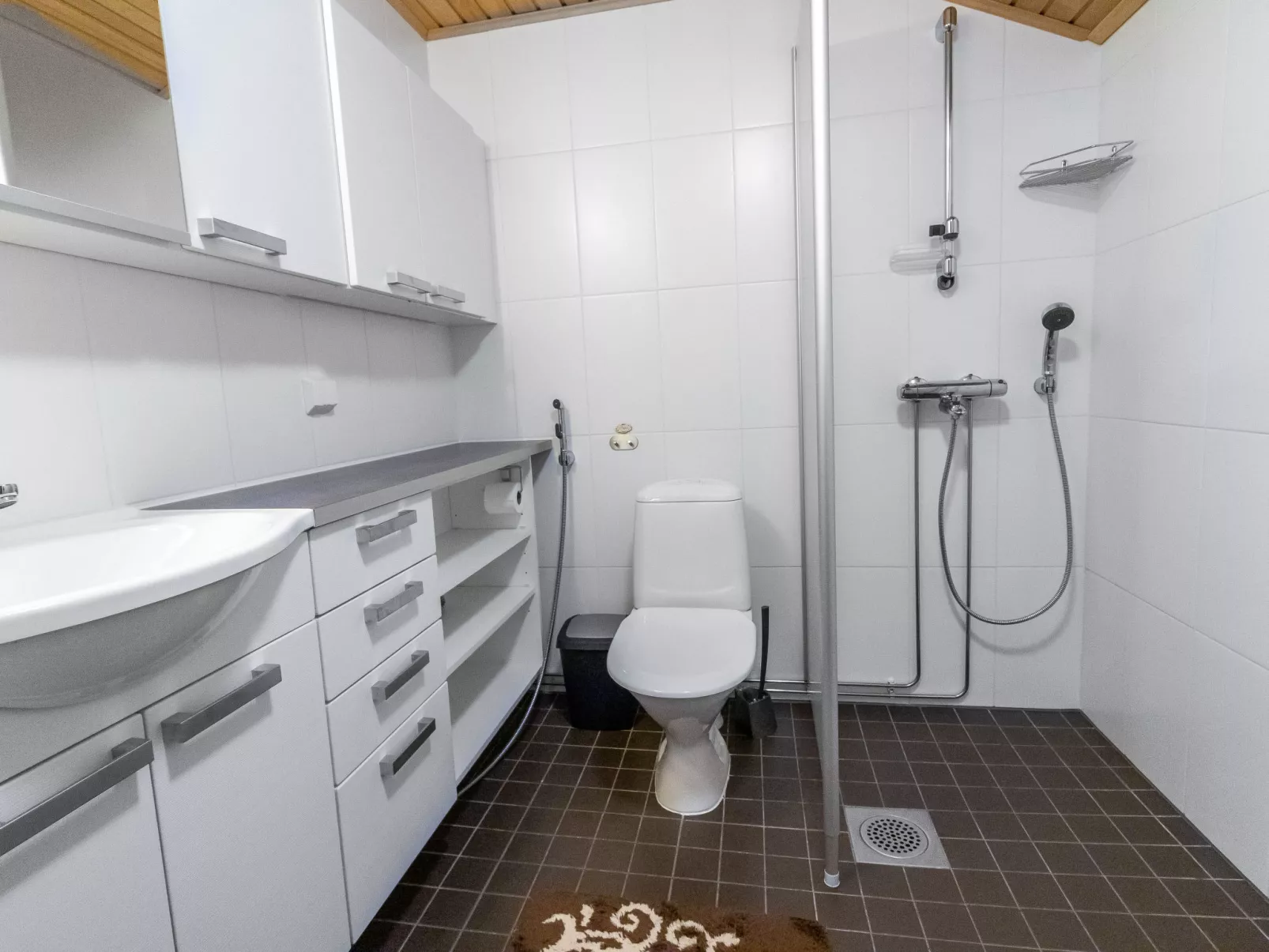 Ylläskumpu 4 - Binnen