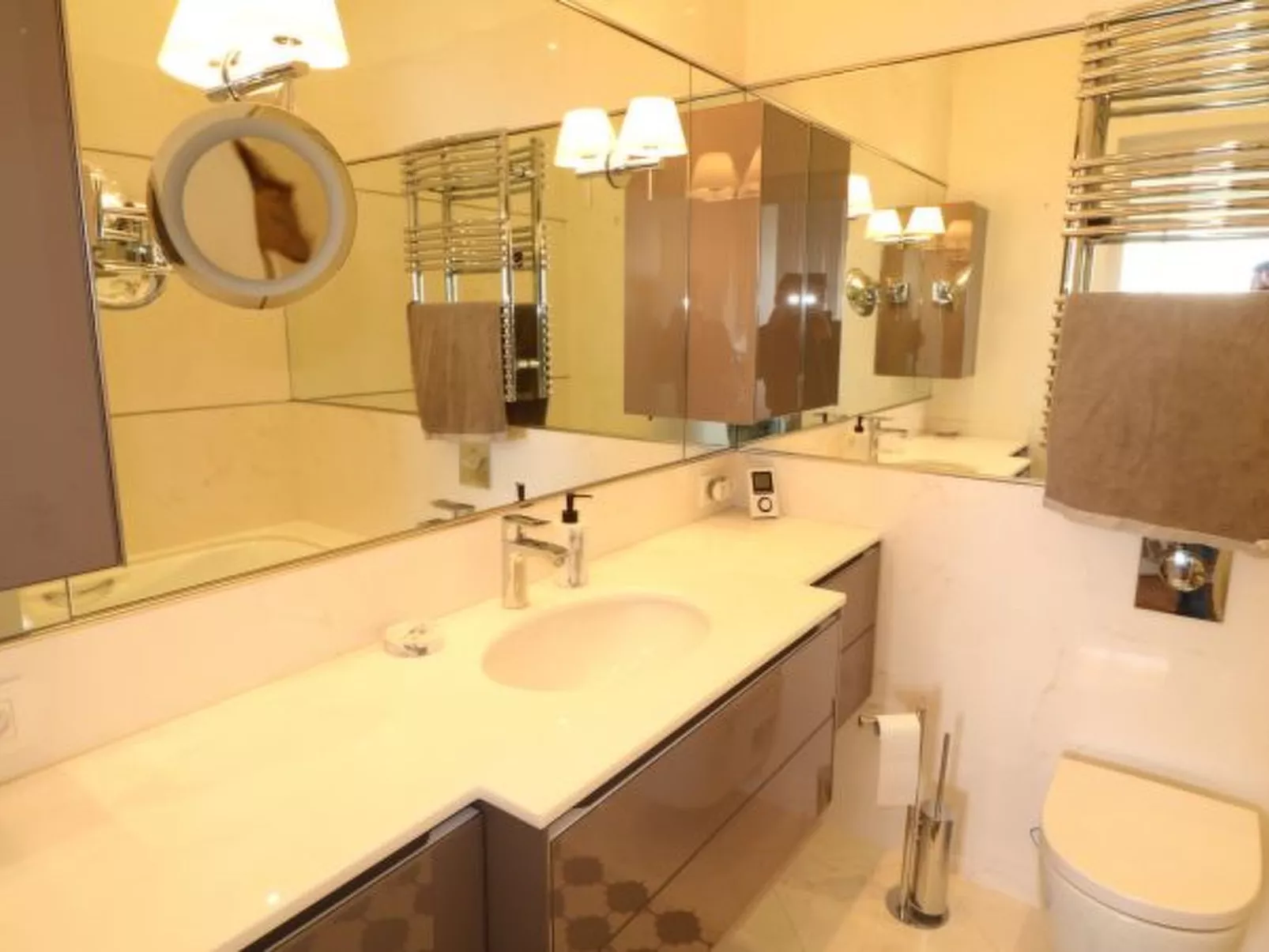 3 bedroom facing the beach 401 - Image-tags.info