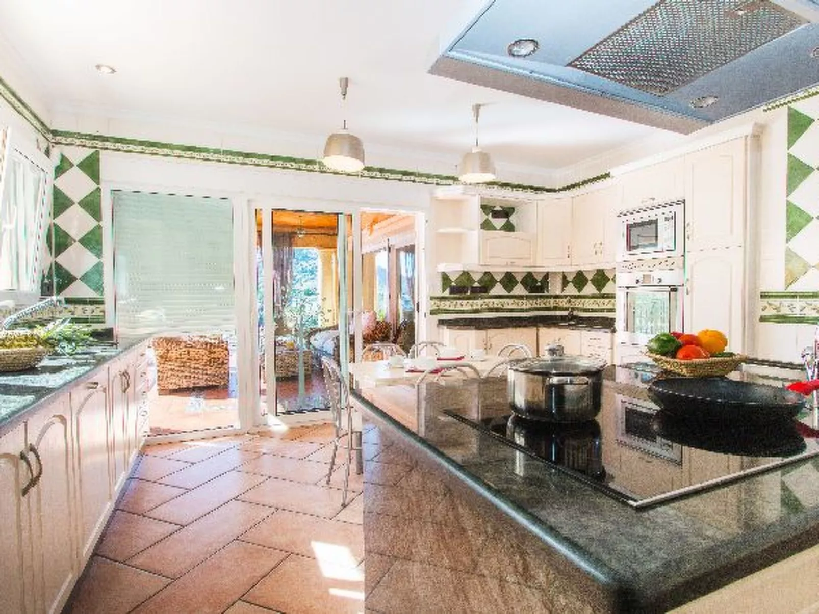 Villa Encanto - PlusHolidays - Image-tags.info