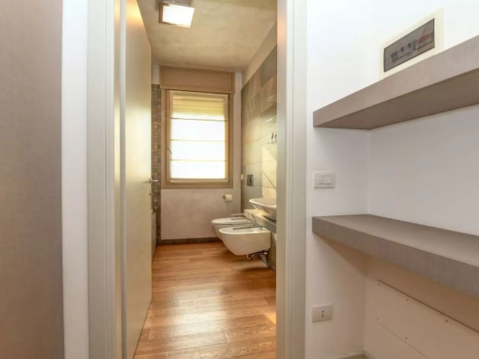 Desenzanoloft Oscar Luxury Suite - Image-tags.info