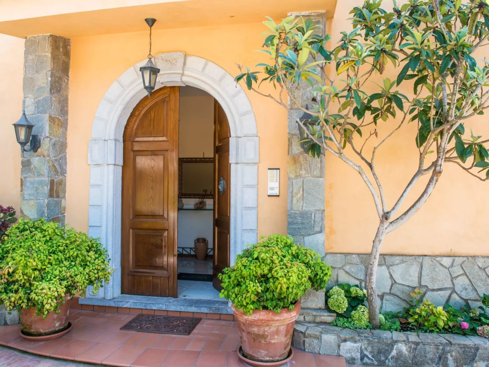 Gästezimmer der Villa Mirella - Buiten