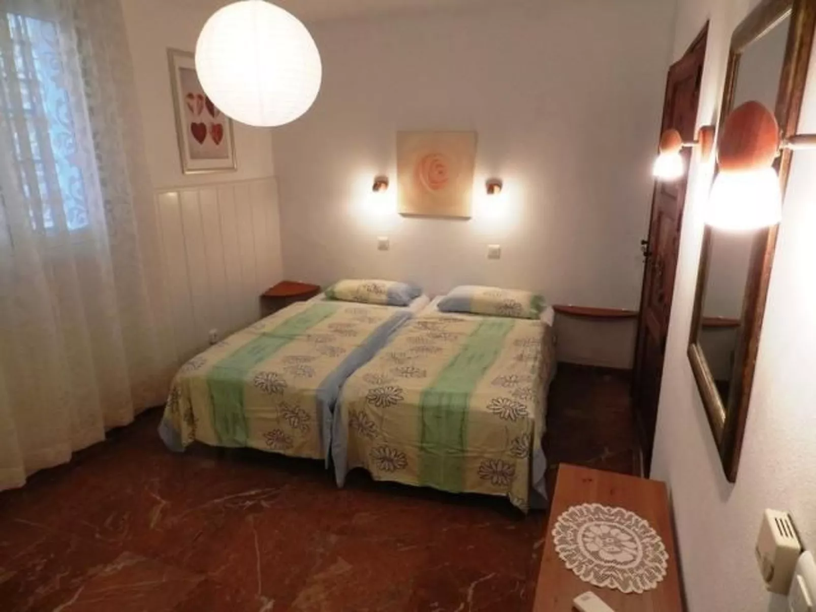 Wohnung in Cala mit Großem Balkon - Image-tags.info