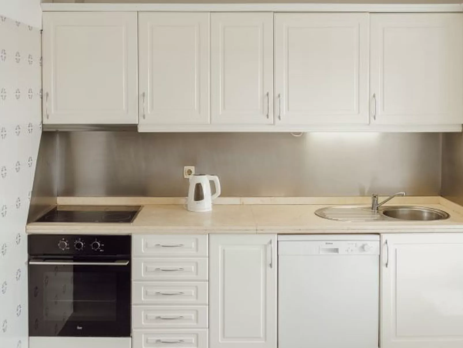 ESPINHO MODERN 3 BEDROOM APARTMENT by VACATIONY - Binnen