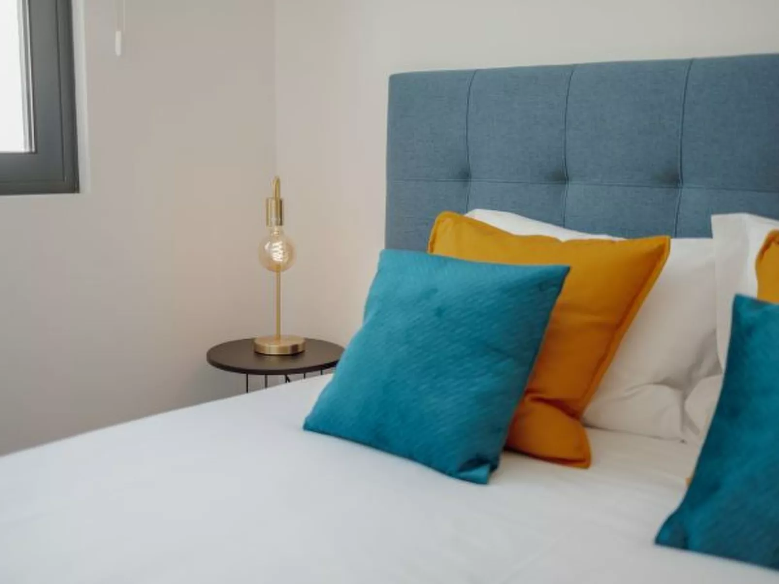 MODERN & STYLISH APARTMENT I by VACATIONY - Binnen