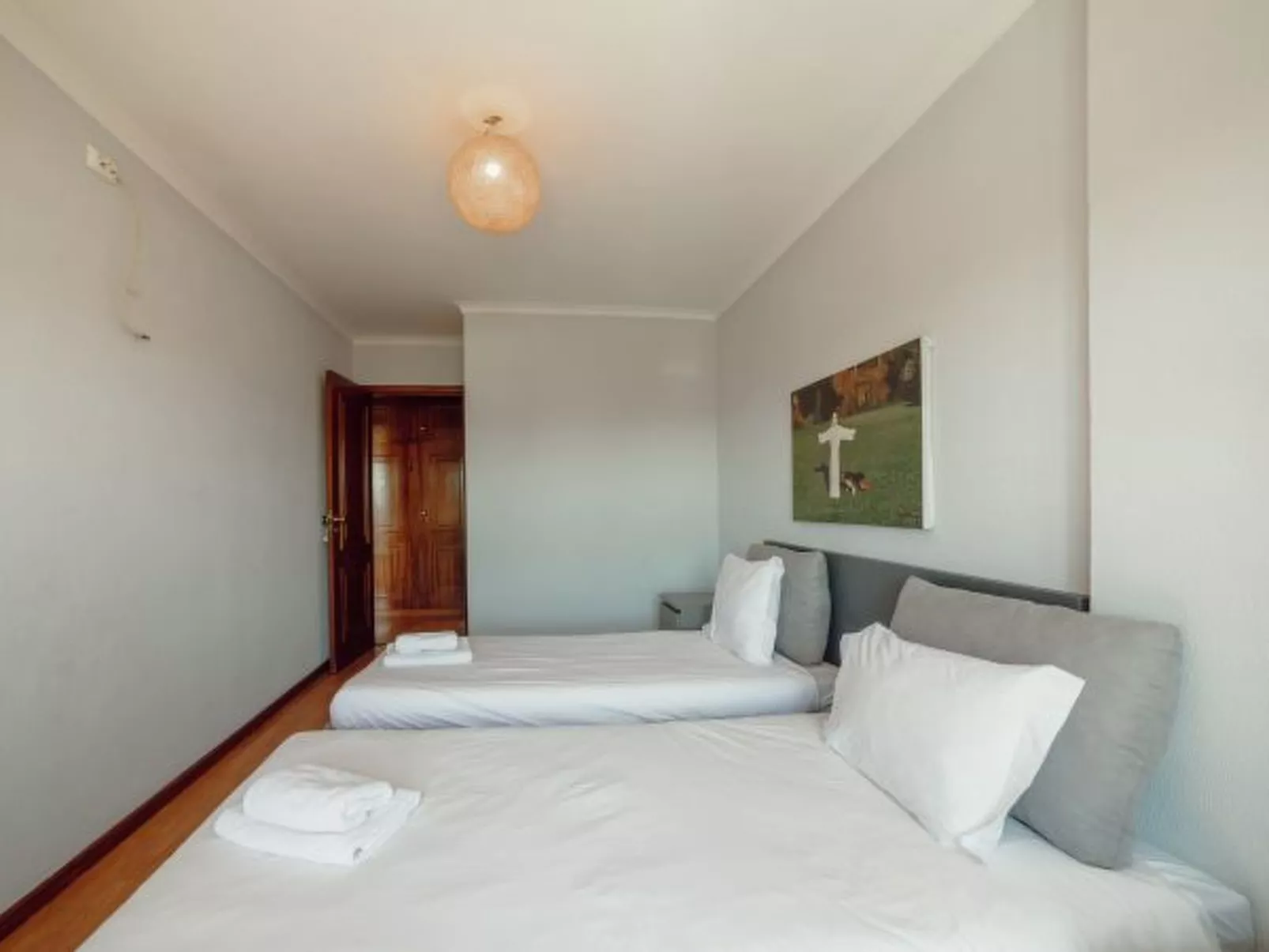 MATOSINHOS SEA SIDE 2BD by VACATIONY - Binnen