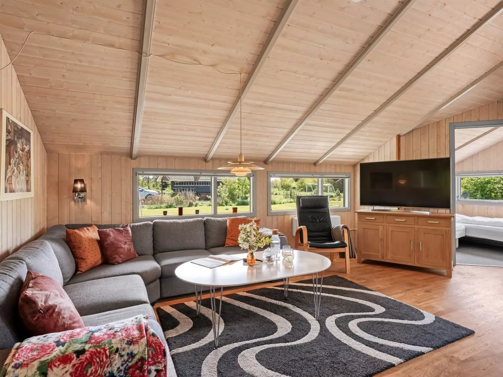 "Kuisma" - 11km from the sea - Binnen