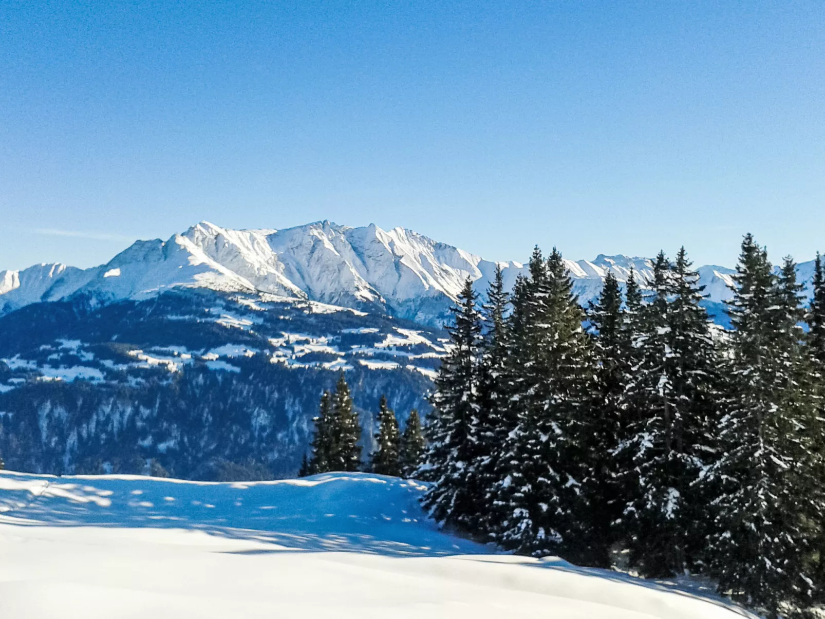 Chalet mit Bergsicht - Buiten