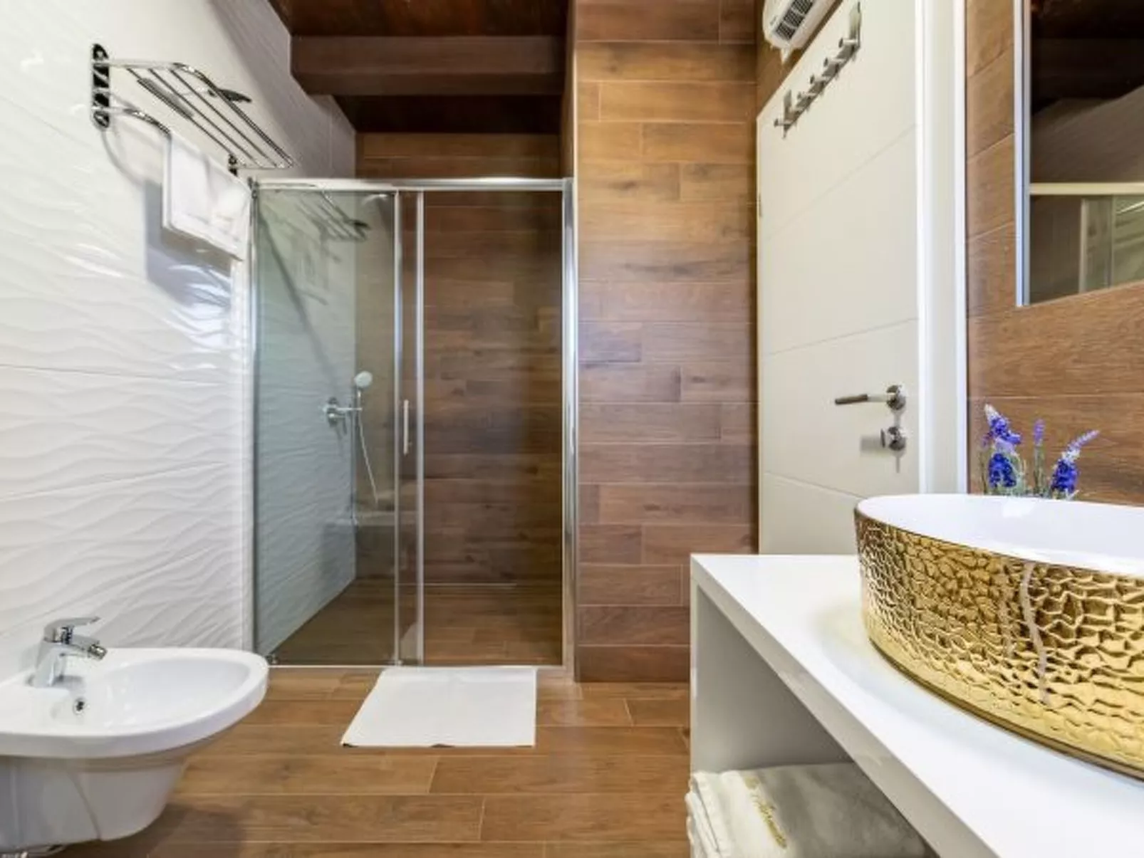 Villa Jurenda with heated pool - Image-tags.info