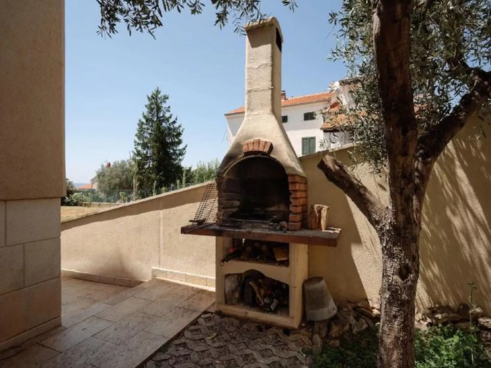 Magnificent Villa Clara with big pool - Image-tags.info