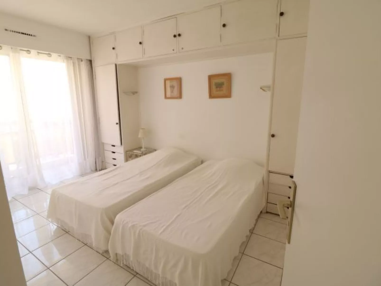 2 bedroom Croisette Monod 348 - Image-tags.info