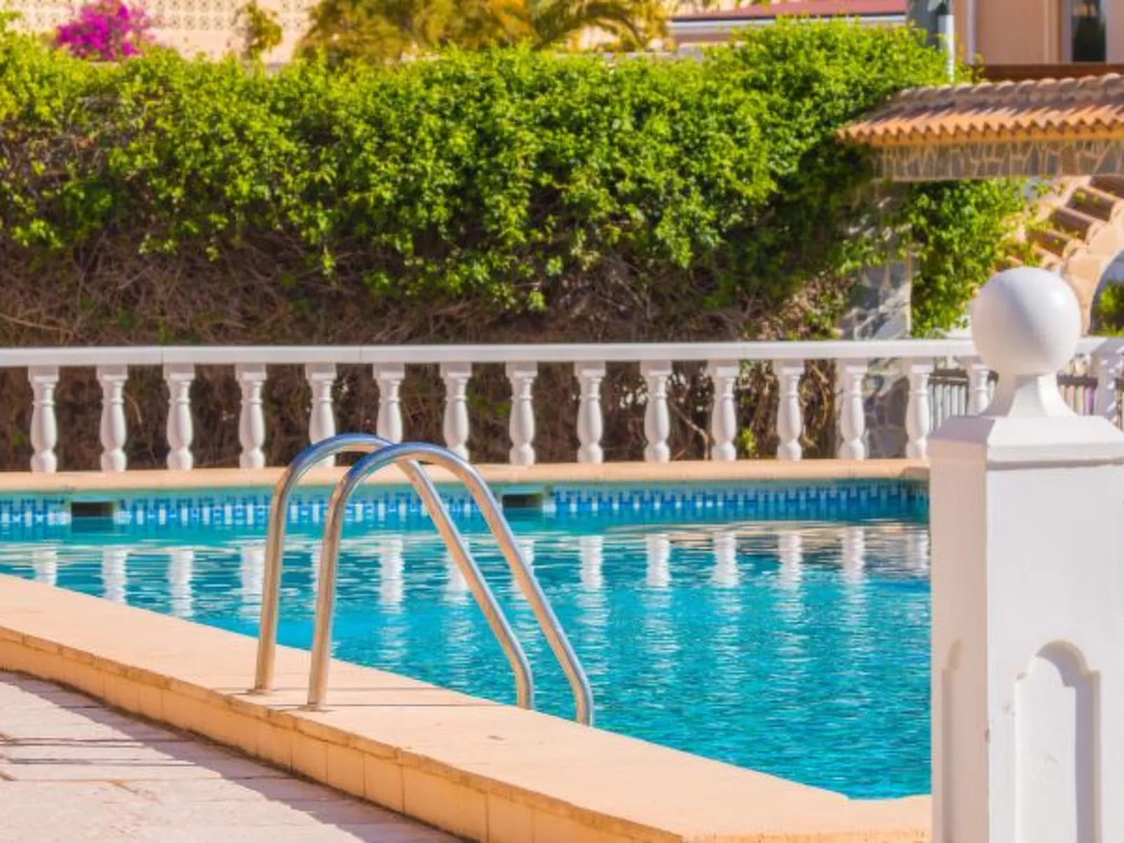 Villa Zelda - PlusHolidays - Image-tags.info