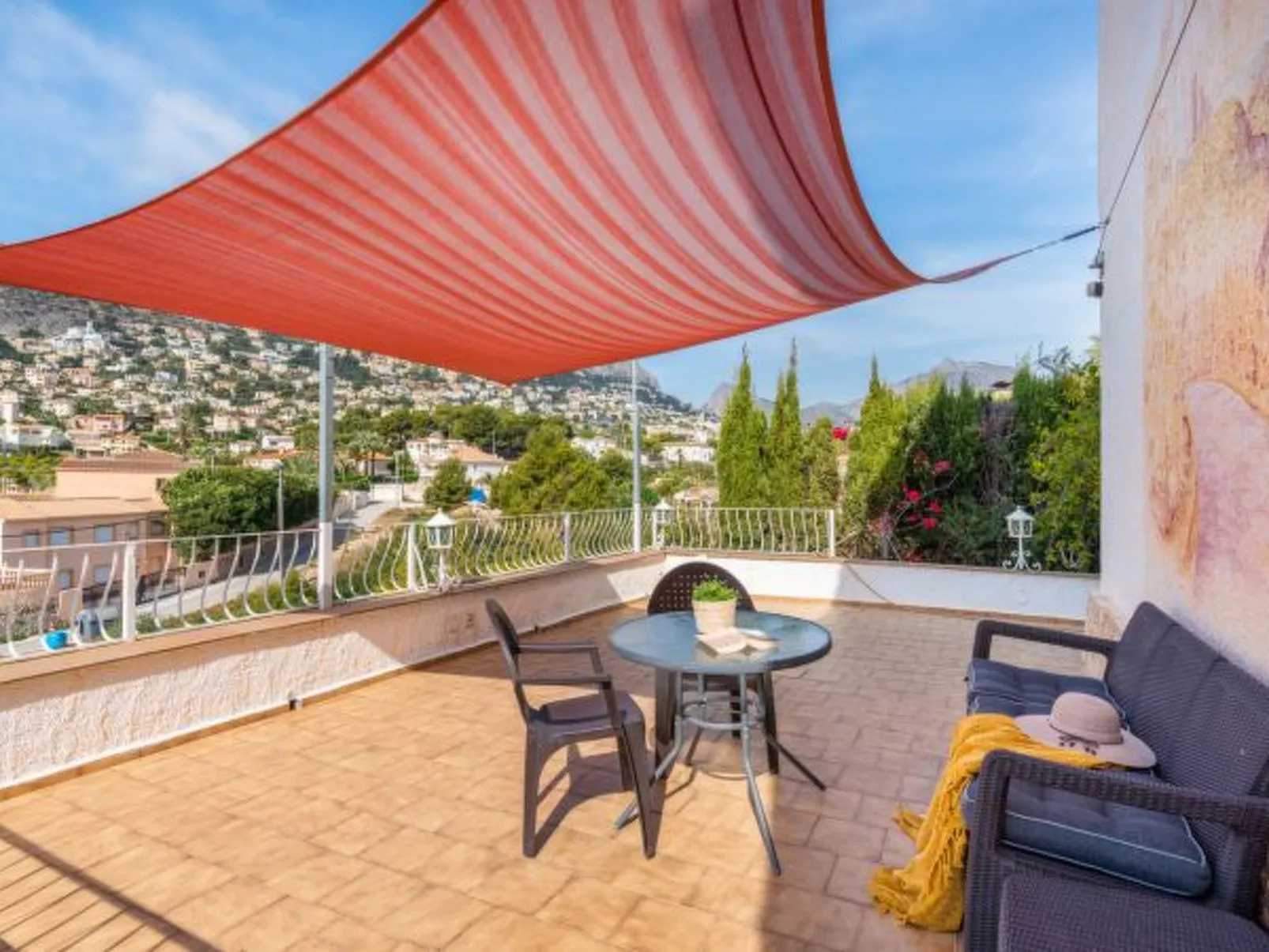 Villa Axel - PlusHolidays - Image-tags.info