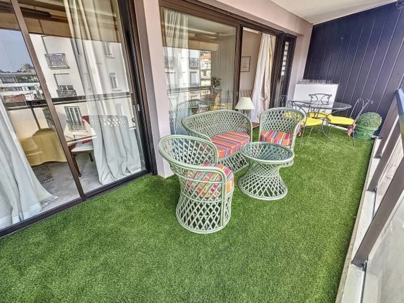 Luxury 1 bedroom  Jardin Croisette 265 - Image-tags.info