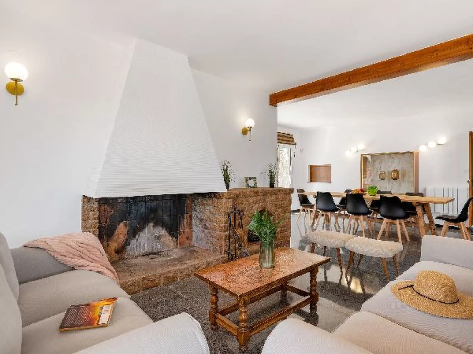 Villa Estacion - PlusHolidays - Image-tags.info