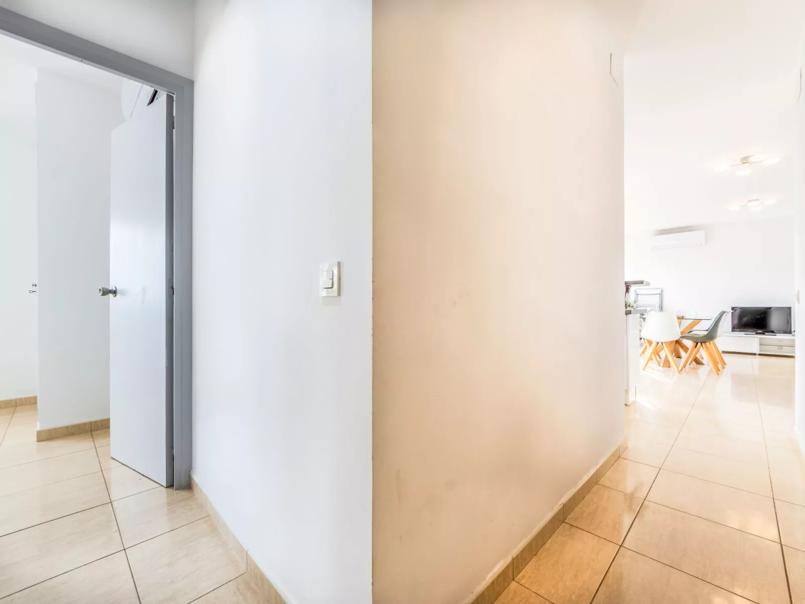 Higini Angles - Binnen