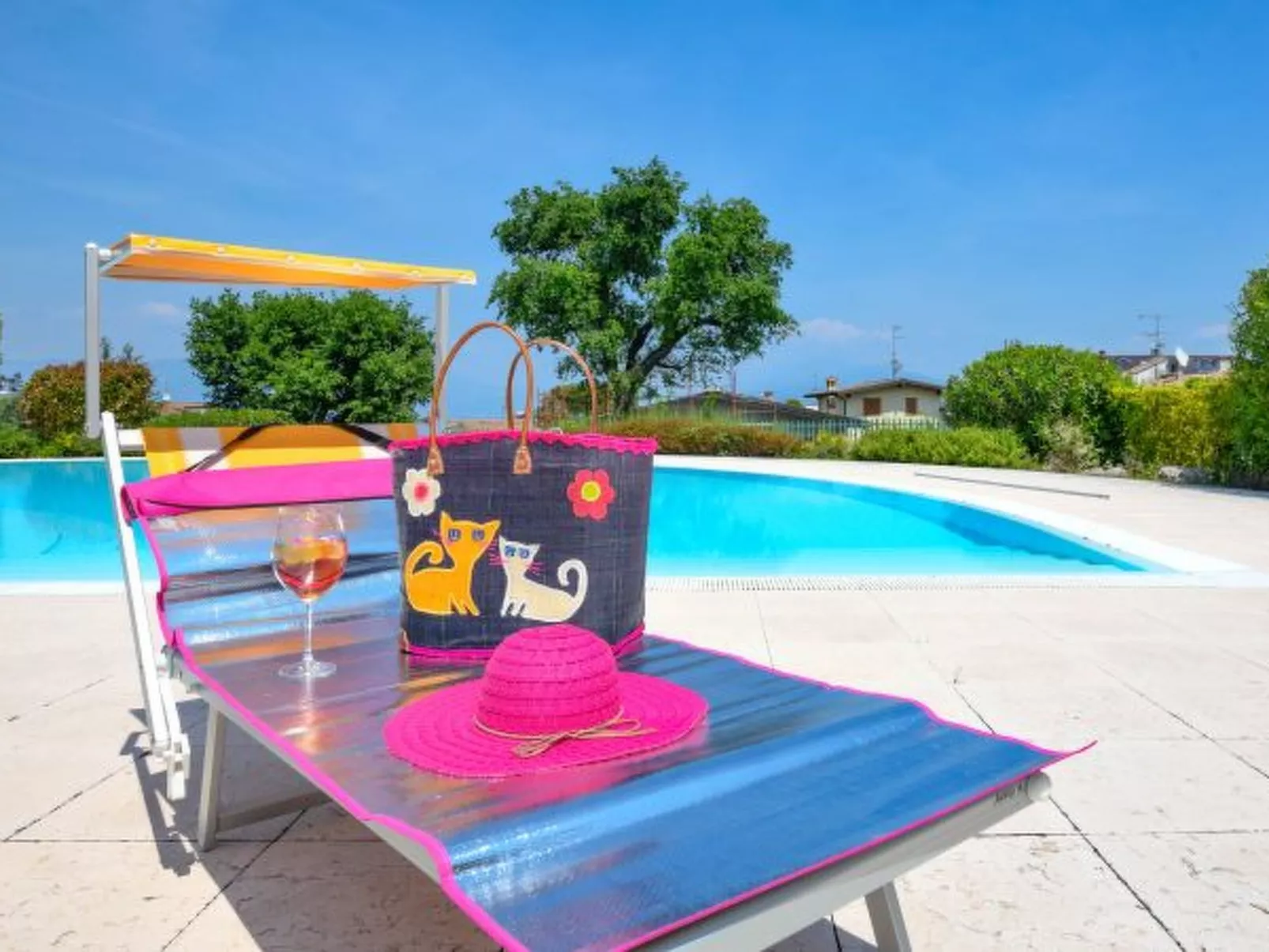 DesenzanoLoft CO2 – In Wohnanlage mit 5 Pools - Image-tags.info