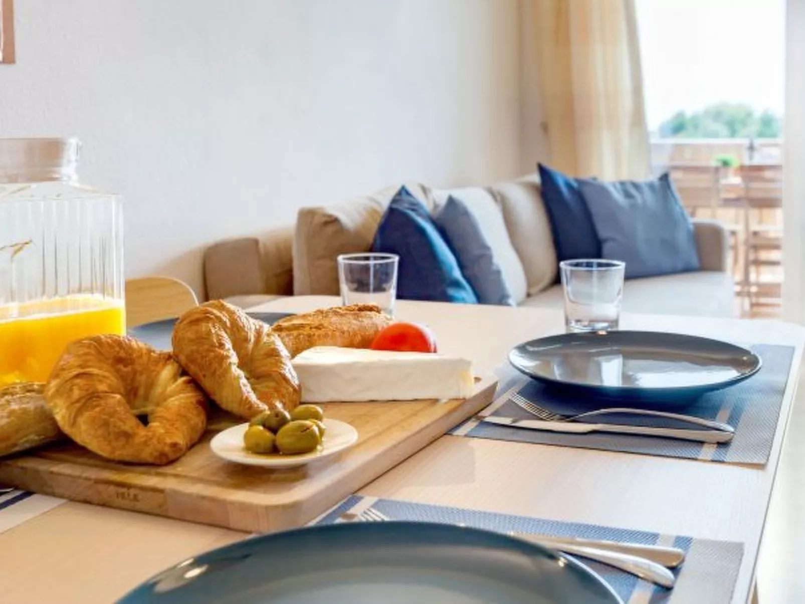 La Ola Beach House - Image-tags.info