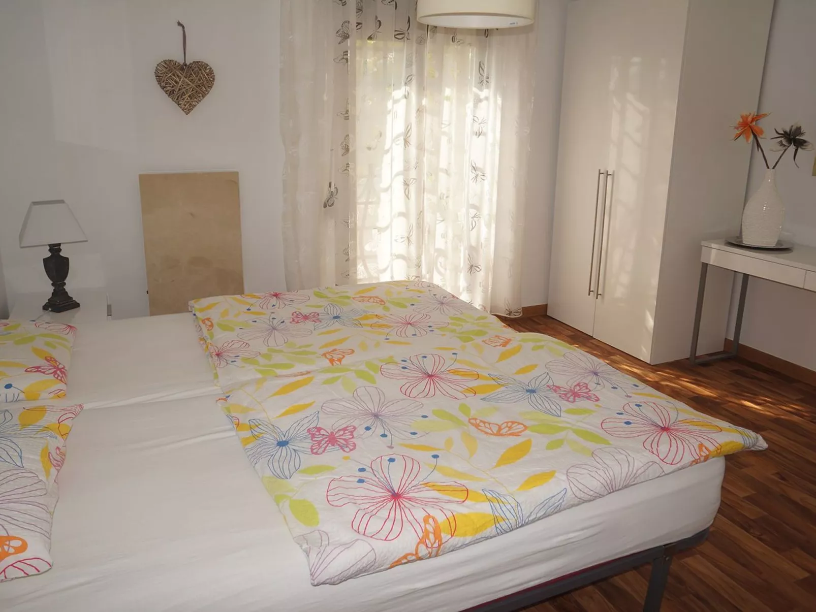 Wohnung in Cala mit Großem Balkon - Image-tags.info