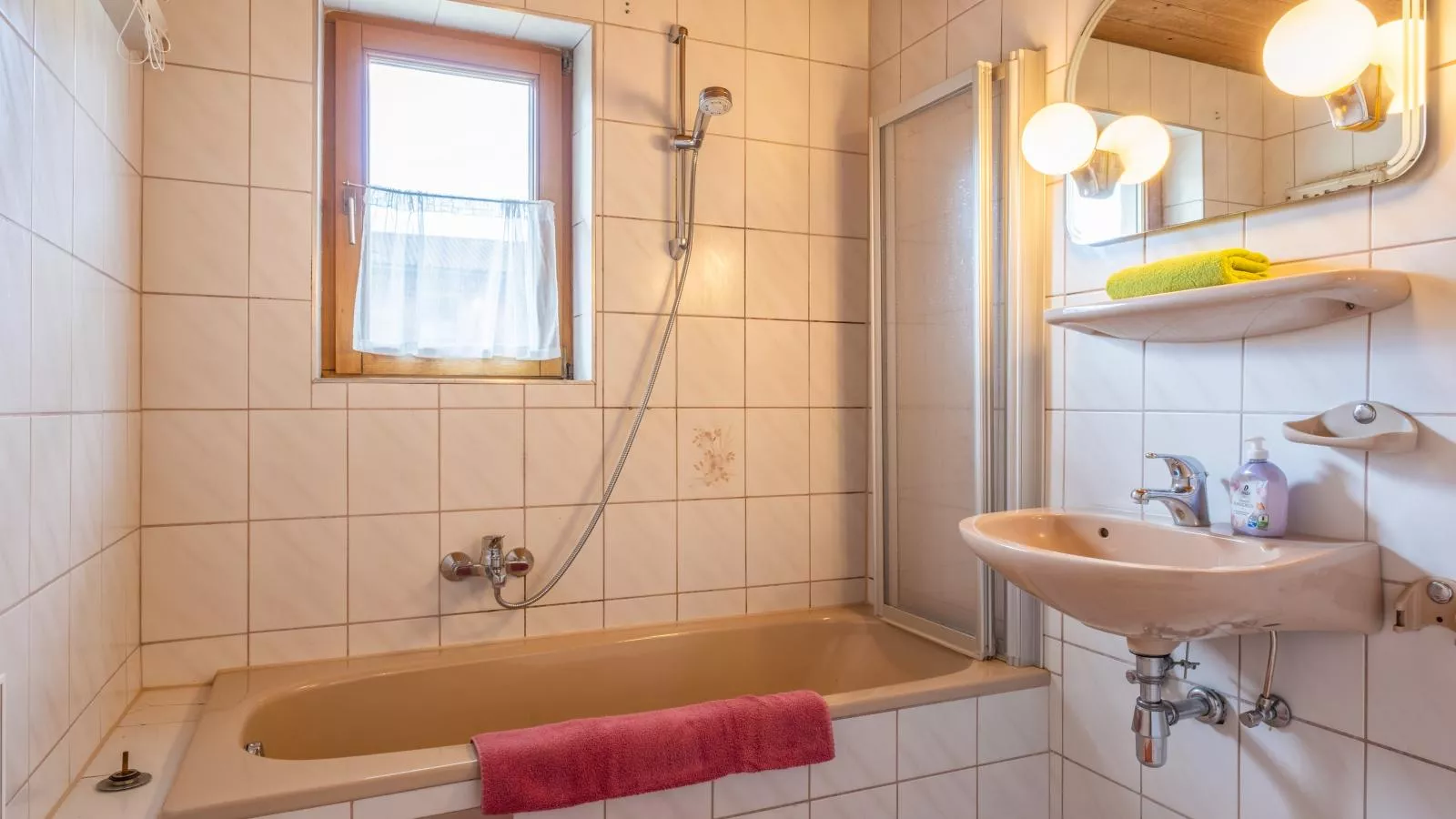 Appartementkombination Brixnerwirt I II III und IV-Badkamer