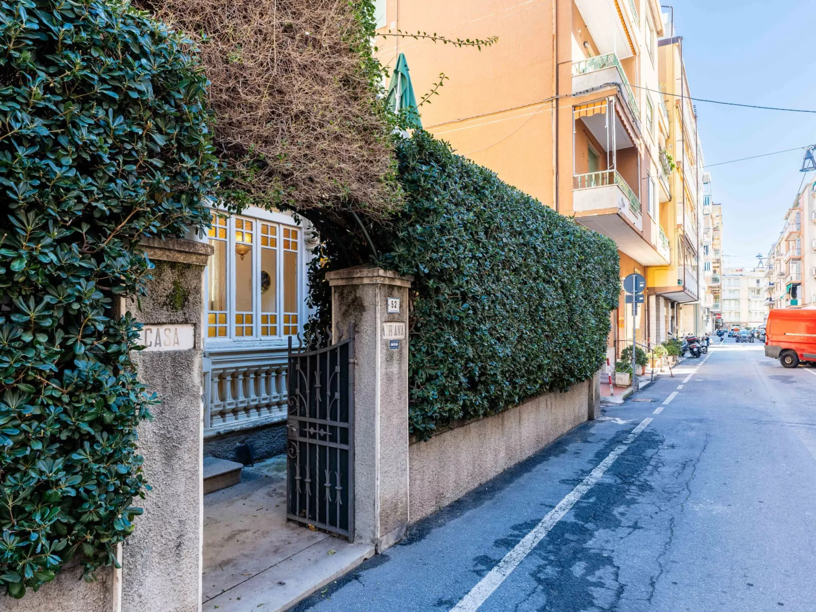 Villa Adriana - Buiten