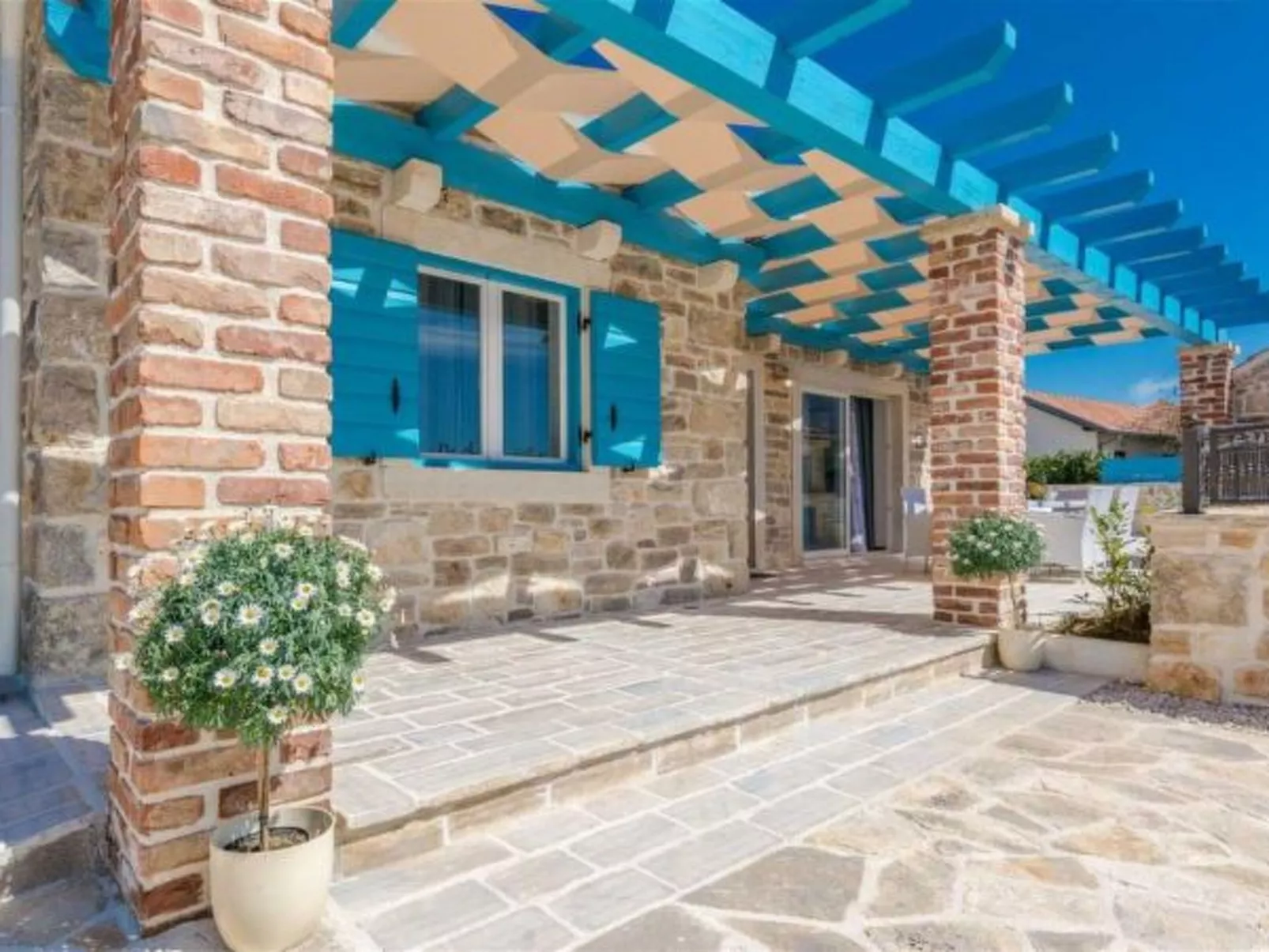 Stone Villa Gelosia Rustica with heated pool - Image-tags.info